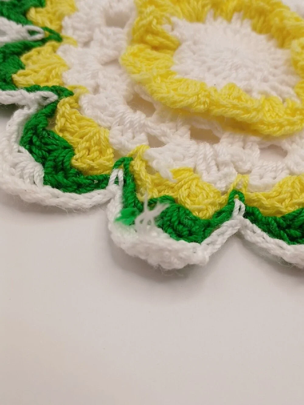 READ Handmade Crochet Floral Doily